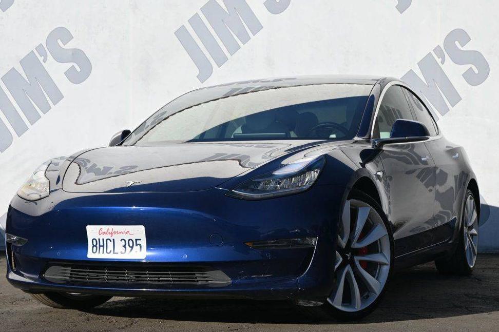 TESLA MODEL 3 2018 5YJ3E1EB8JF055667 image